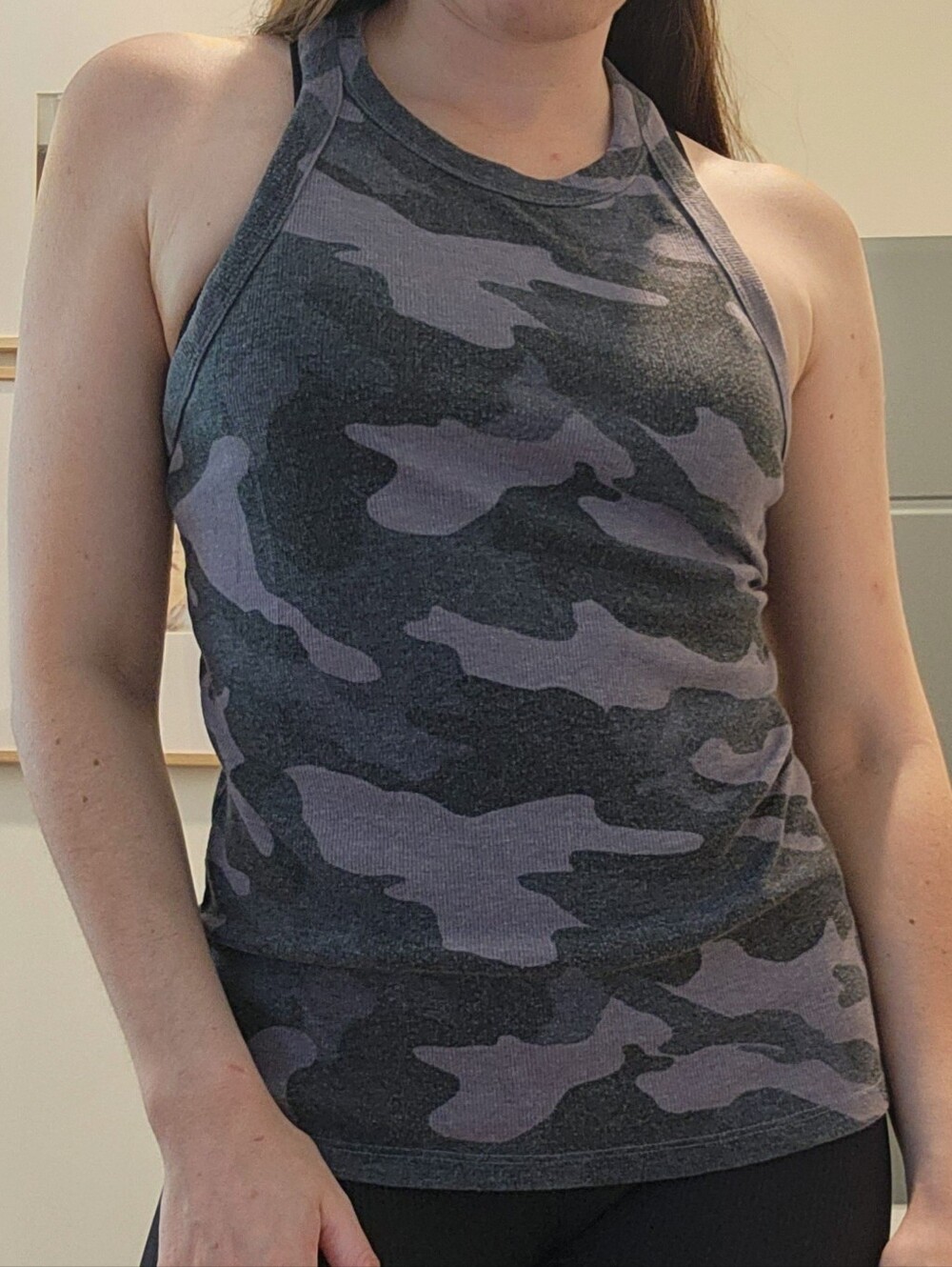 Old Navy Active Sleeveless Racerback Camo Tank Top - Gray